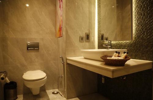 Rakabganj Hotel | Hotel Orange