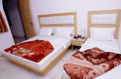 Paharganj Hostel | Friends Hostel by Backpackers Heaven- New Delhi Railway Station - Paharganj