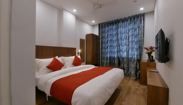 Hotel Admire Inn By F9 Hotels