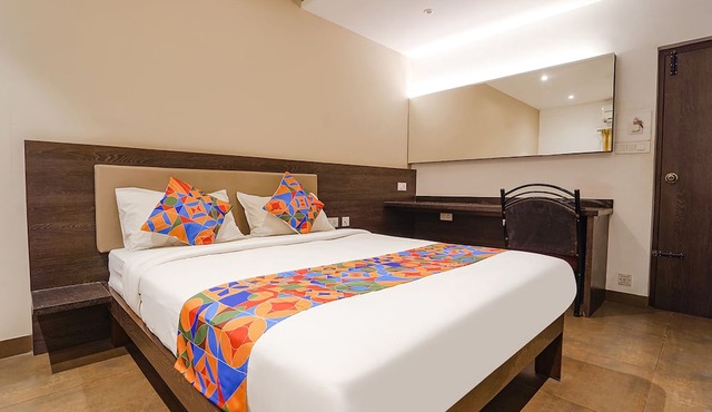 Fabhotel Karpagam