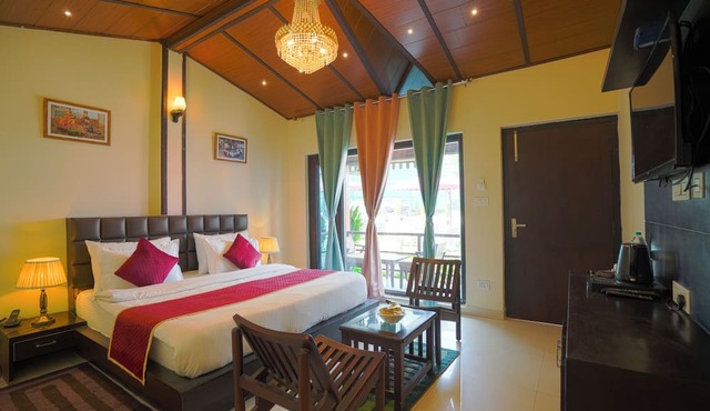 Sol Glow Resort