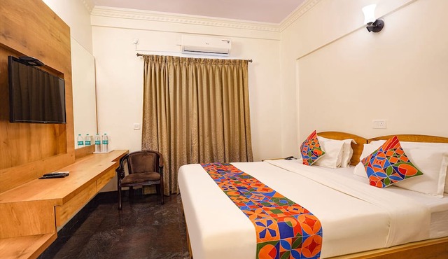 Fabhotel Spiro Grand
