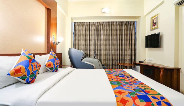 Fabhotel Shubhangan