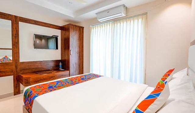 Fabhotel Phoenix Brookfield