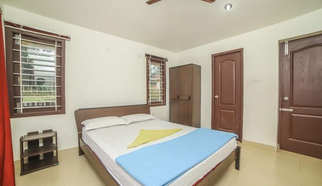 Goldenoaks Resort