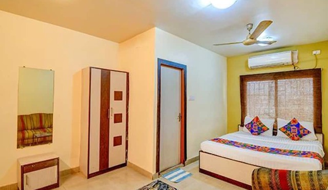 Fabhotel Kamala Inn