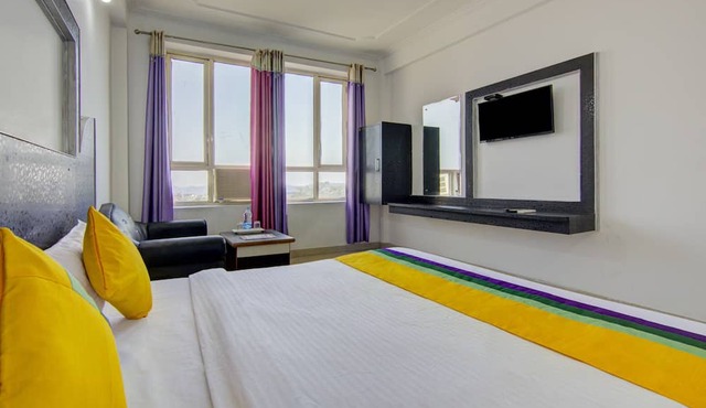 Itsy Hotels Satya Shree
