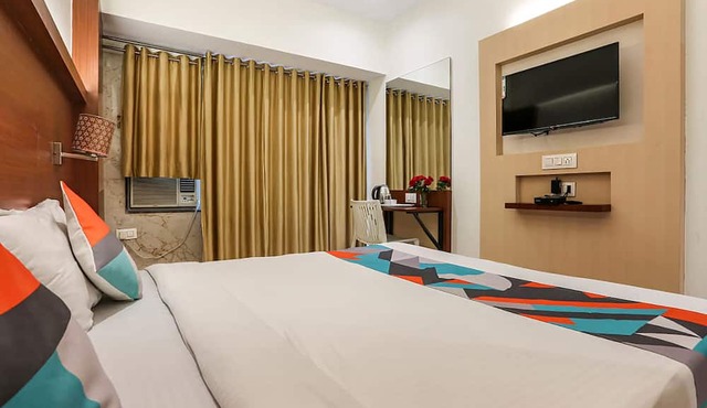 FabHotel Spring inn
