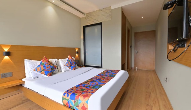 FabHotel Penthouse