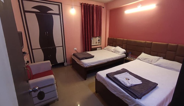 Hotel Viraat Inn in Gaya
