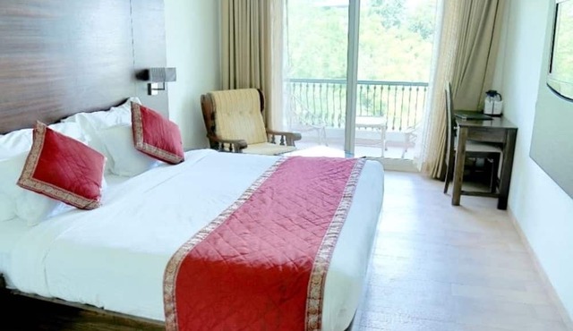 66 Residency - A Boutique Hotel