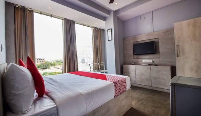 OYO 35374 Hotel Kanchan Residency