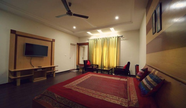 Tehri Club and Resorts in Tehri