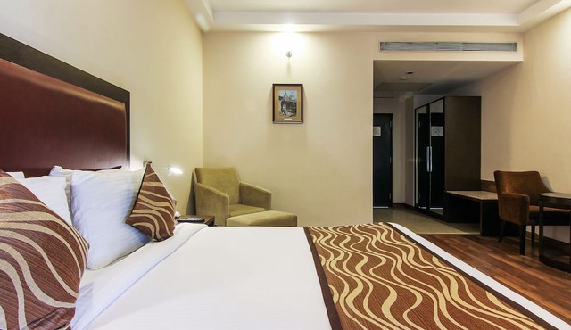 Vibe By The Lalit Traveller