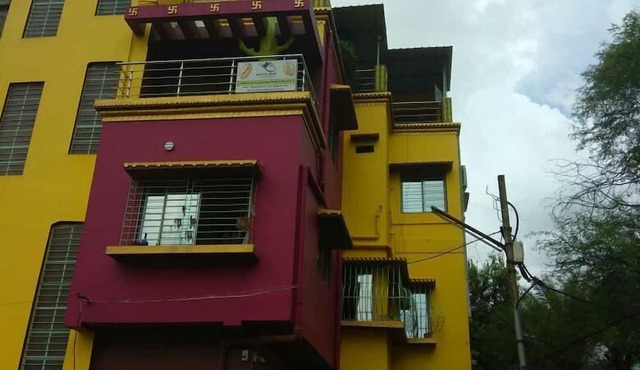 Home Stay World