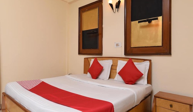 OYO 11265 Kapur Guest House