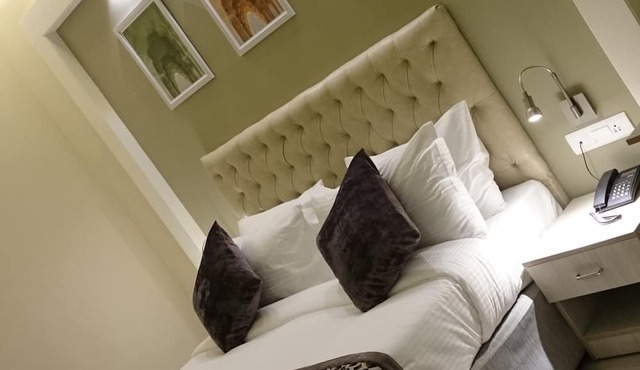 Mango Hotels Naveen
