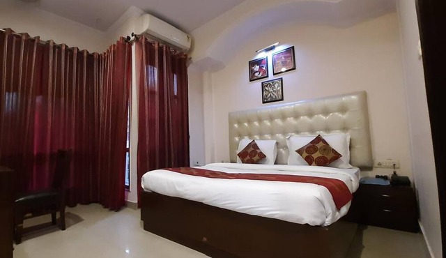 Krishna Inn