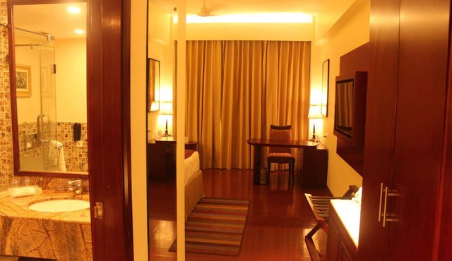 Ramada by Wyndham Jaipur Jaisinghpura
