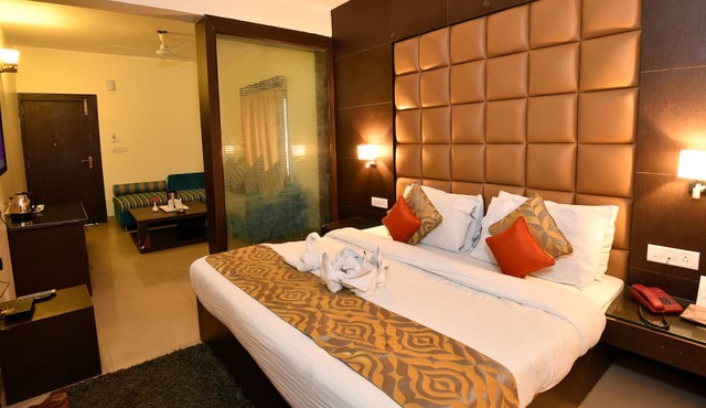 Dynasty Resort