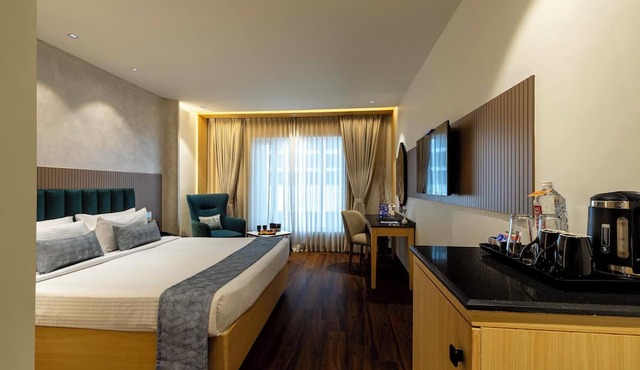 Citrine Hotel