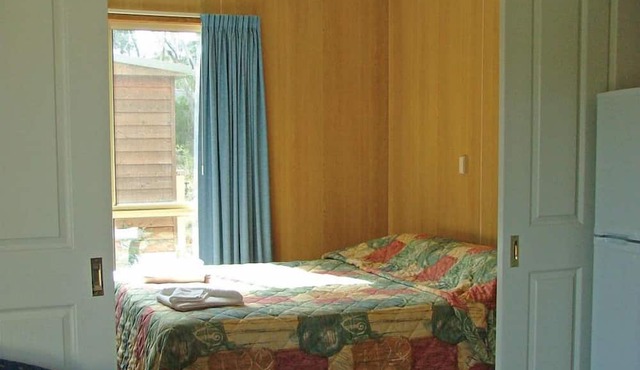 Hobart Bush Cabins in Kingston