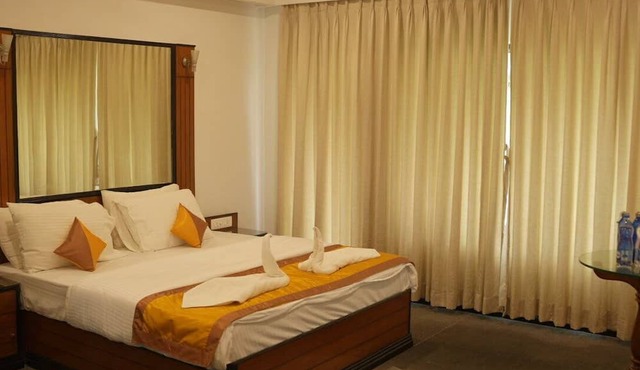 Hotel Dolphin