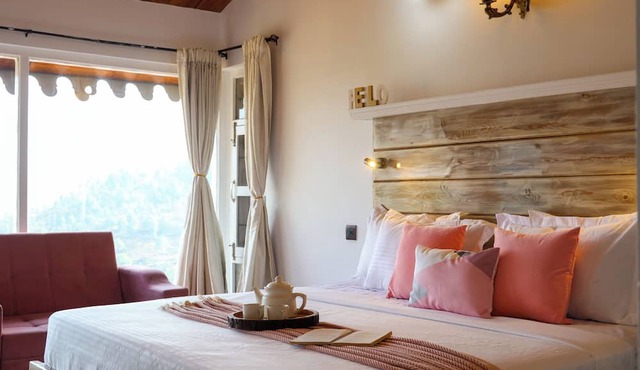 Alaya Stays Farsauli 1 Pet friendly 3BHK