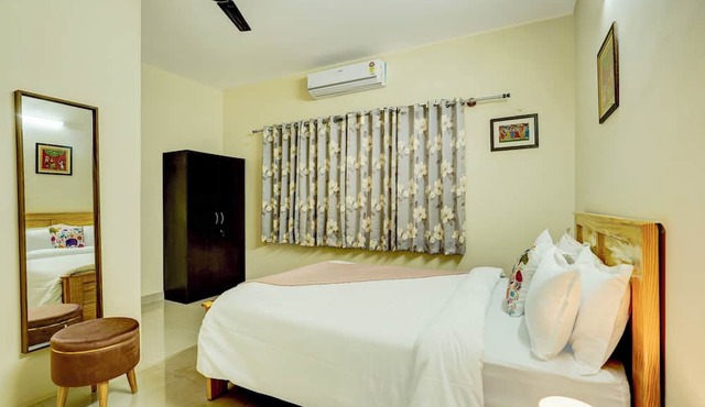 Alaya Stays Saffron Breeze 4 BHK Apt