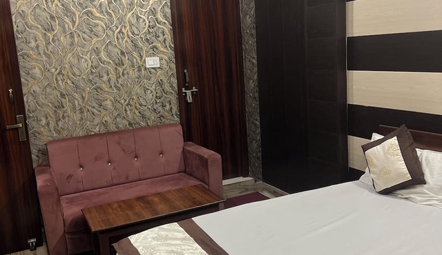 Hotel Maya Palace- Chhibramau