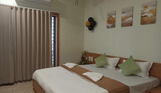 HOTEL SHAHI PALACE in Morbi