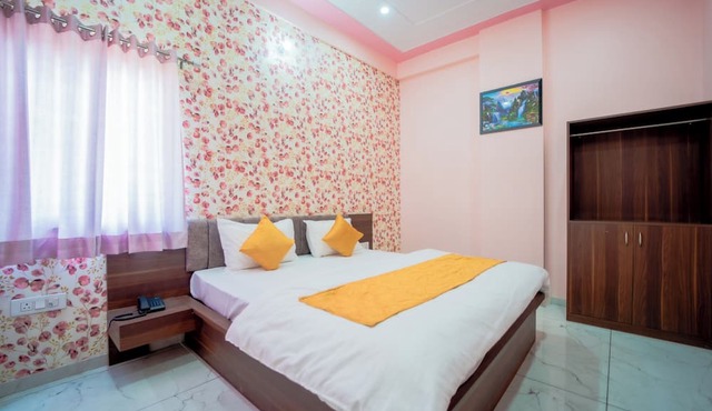 Hotel Neel Kamal