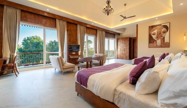 Geeta Bagh - Luxury Private Pool Villa In Pushkar
