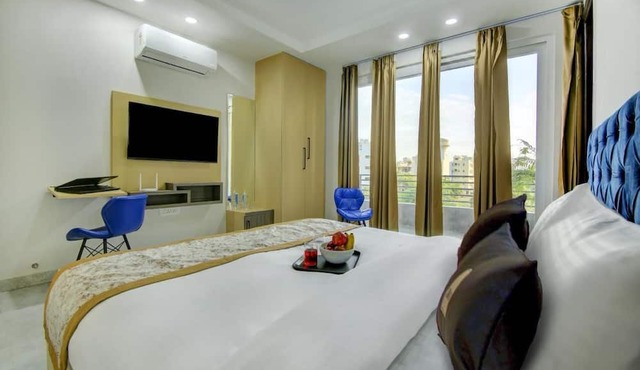 Reebah Inn & Suites