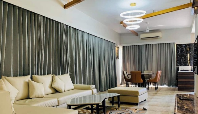 Kings Villa