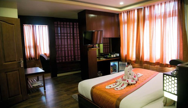 Lords Riverside Resort