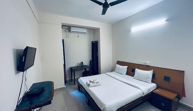 HOTEL IHAM PARADISE