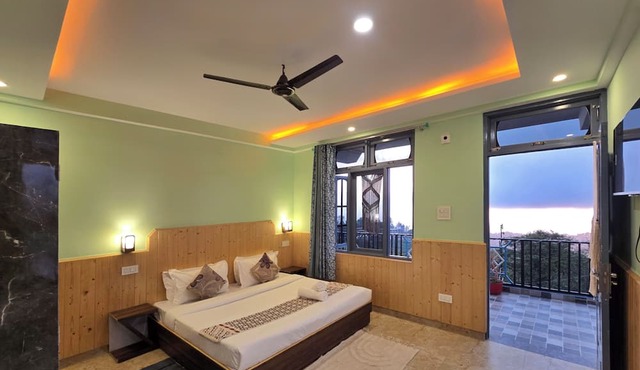 Aangan Royal Stay - Your Mountain Home in Dharamshala