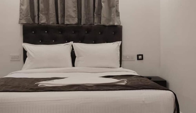 Five Stones By Earth Hotel Ekkatuthangal Guindy