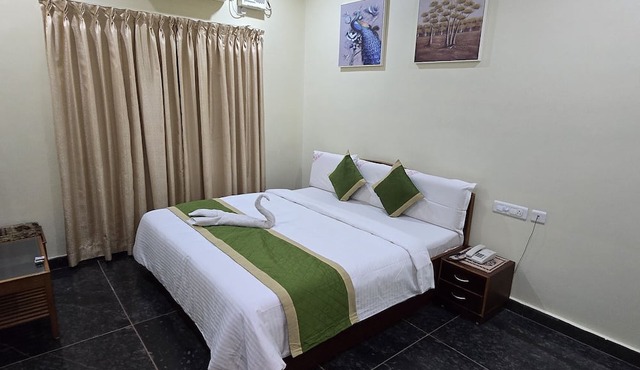 HOTEL KSR GRAND