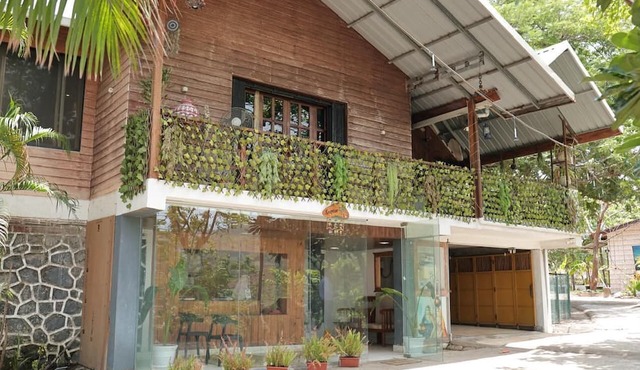 Green View Resort