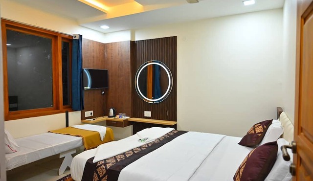 HOTEL GREENLAND INN HAMPI