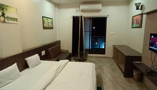 Maharaja Agrasen Resort in Chikhli
