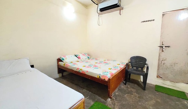 Hotel Shanti Guest House Varanasi