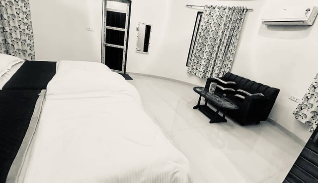 Shyam Resort