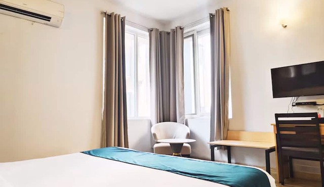 Hotel Grand Continent Hitech City, Laxmi Cyber City