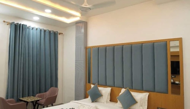 Hotel Govind Residency