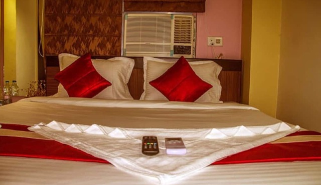 Golden Plaza Guest House - Kolkata