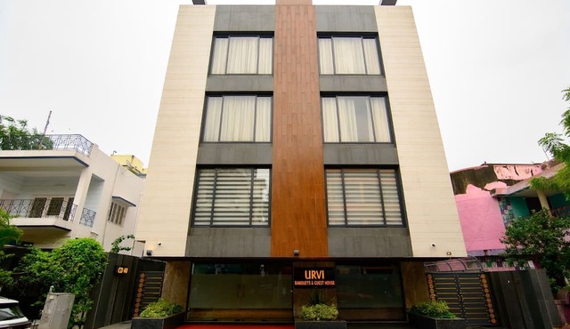 Urvi Banquets & Guest House