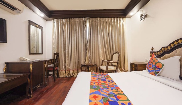 Fabhotel Nfc Royale